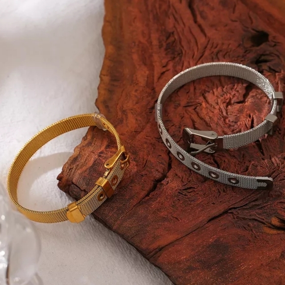 Chic Stainless Steel Bangle Bracelet - Picture 5 of 8